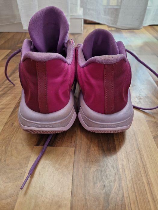 Giannis Immortality 4 Strawberry