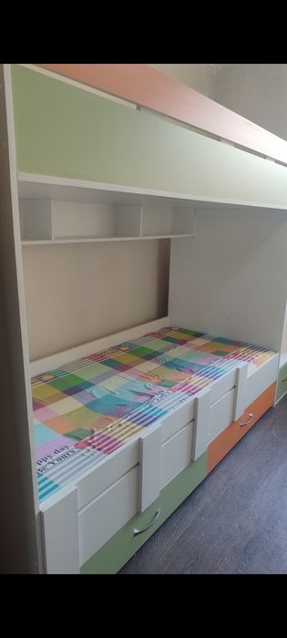 Детская кровать двухъярусная