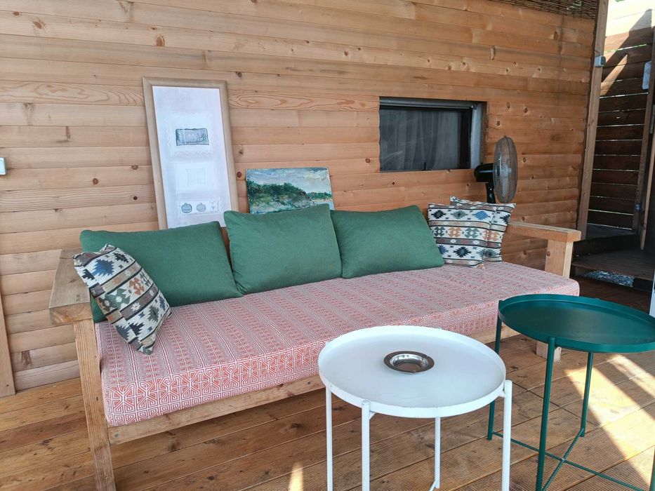 Каравана "Етно" на къмпинг Якото Място - най-добри цени и обстановка