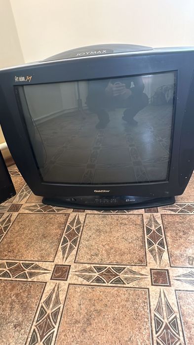 Телевизор цветной