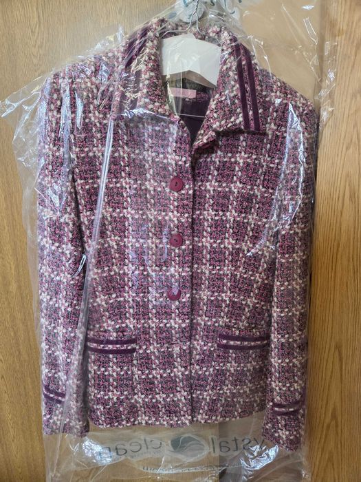 Розово-лилаво сако