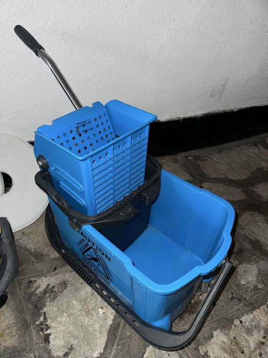 Готов бизнес за професионално почистване + Citroen Nemo + техника Karcher
