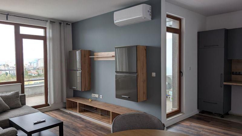 Дава се под наем Двустаен апартамент в София, Манастирски ливади - 98 кв.м за 799 € - Снимка #1