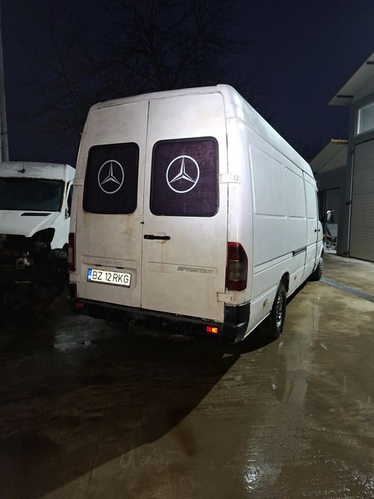 Se vinde Motor 2.7 Mercedes Sprinter  euro3,160cp,cutie viteze ,punte
