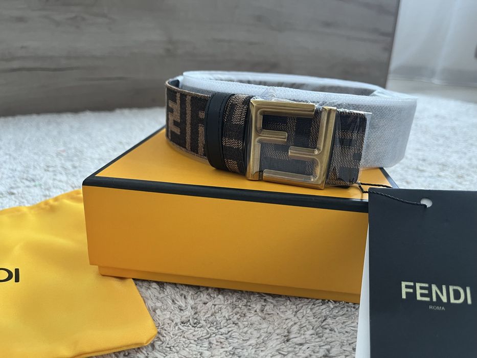 Дамски Колан Fendi