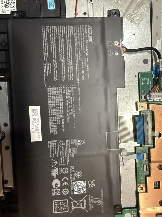 Laptop asus e510 piese