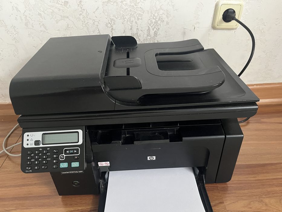 принтер HP lazerjet