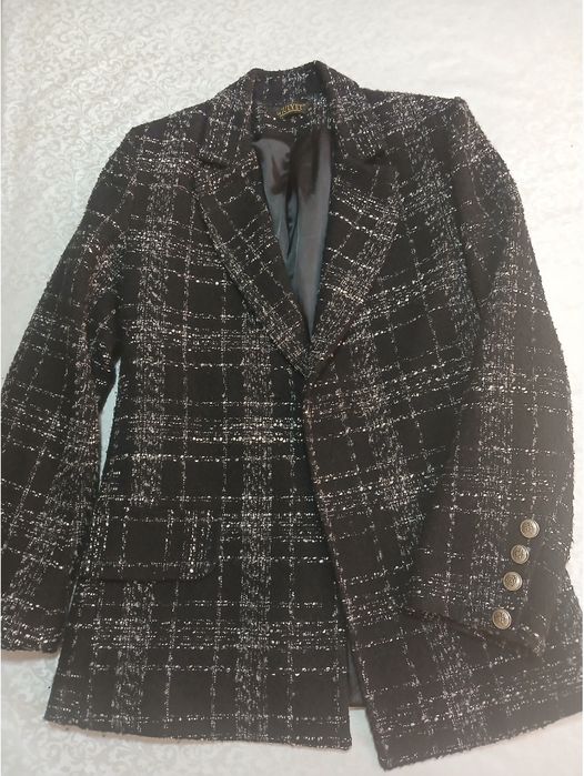 Женский костюм фирменый