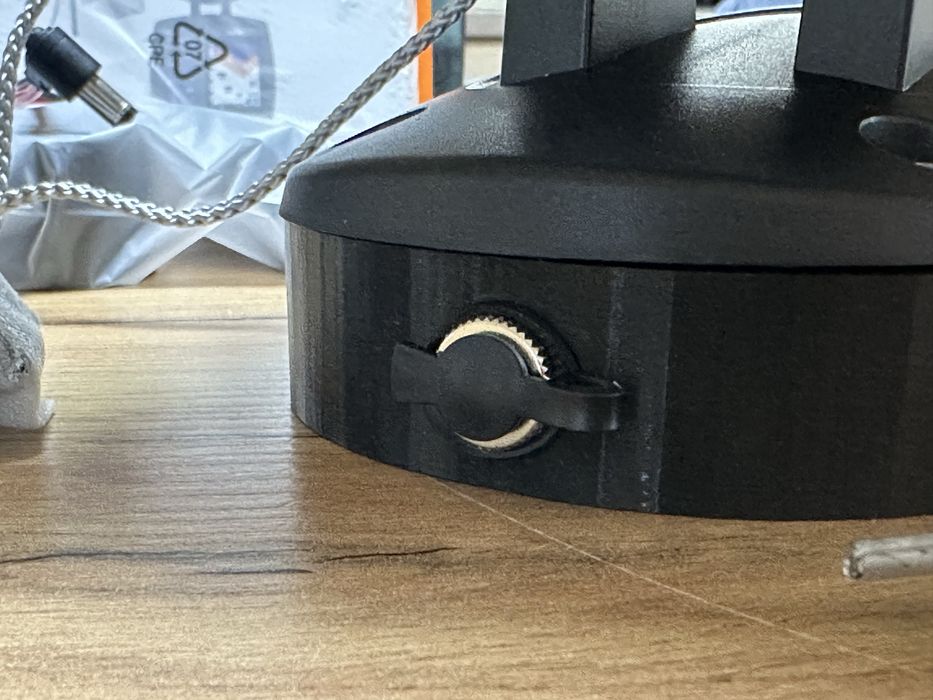 Sonar navomodel Lucky ff918 - baterie Li ion 3S , incarcator