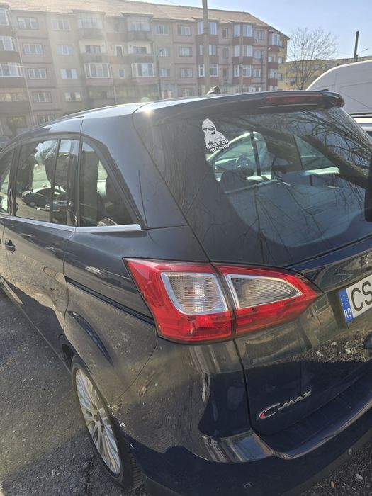 Vând ford c max grande