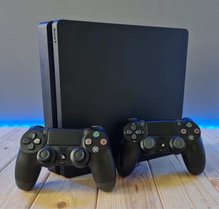 Playstation 4 slim