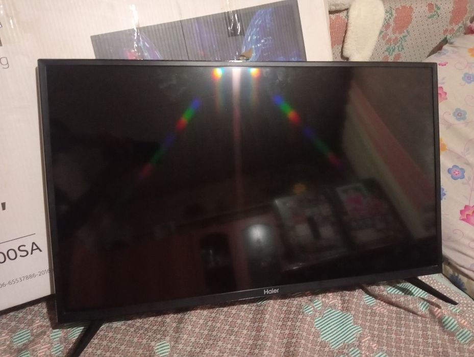 Продам смарт ТВ телевизор