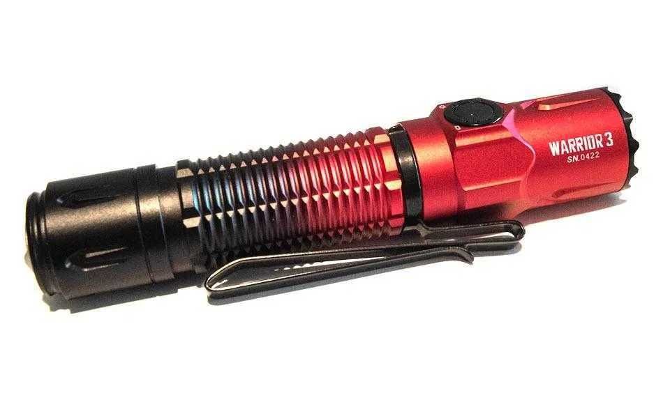 Lanterna tactica OLIGHT Warrior 3S Scarlet Gradient si Dream Blue