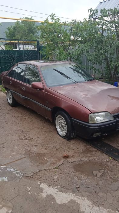 Opel omega a 2.0