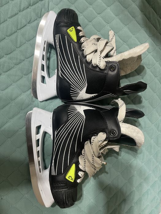 Продам коньки 35 размера