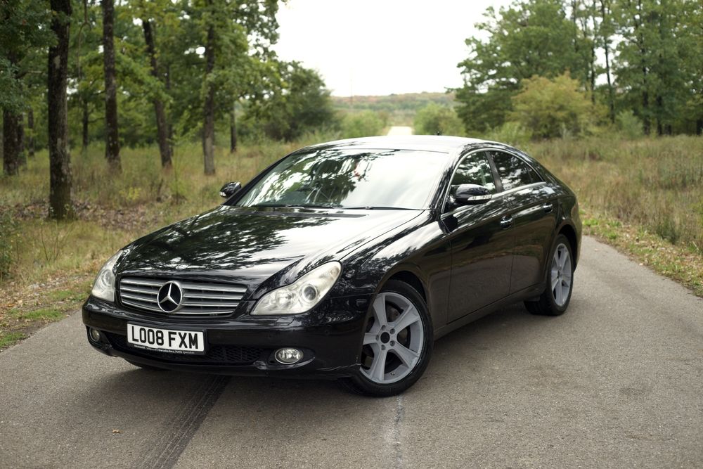 Dezmembrez Mercedes Benz CLS500 5.5 V8 388CAI bobina galerie admisie