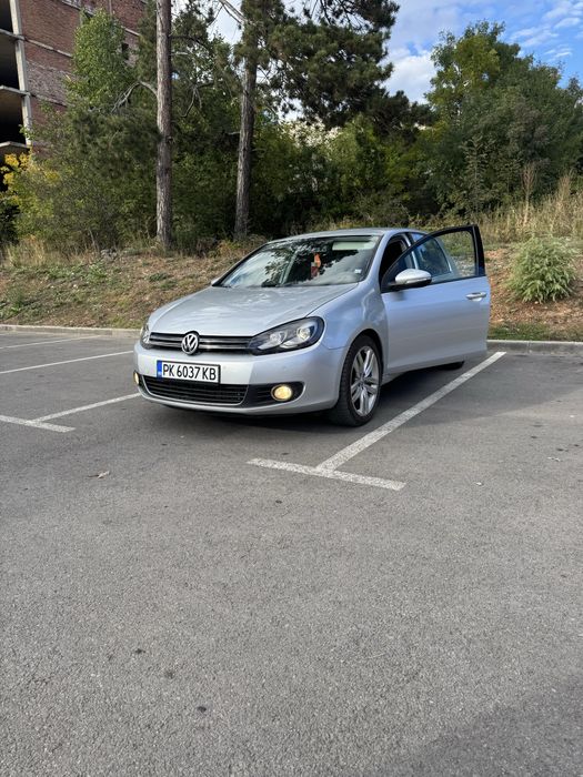 VW Golf 6 • 2.0 TDI • 140 к.с. • Всичко обслужено