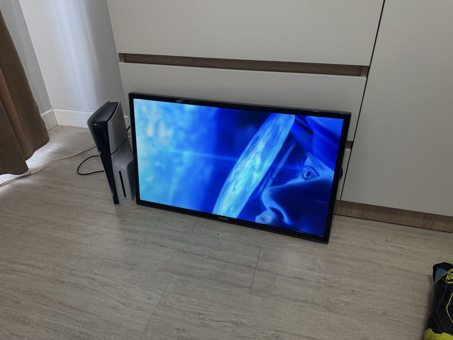 Телевизор Samsung
