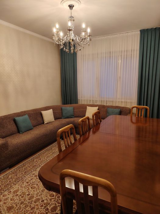 Стол для гостиной раздвижной