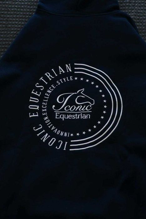 Продаю худи Iconic Equestrian