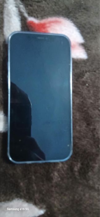 De vanzare iphone 12 de 64GB