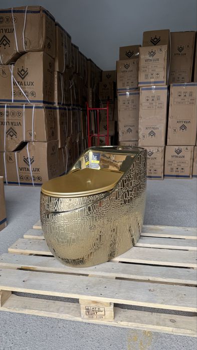 Унитаз пр-во Китай новый высший сорт