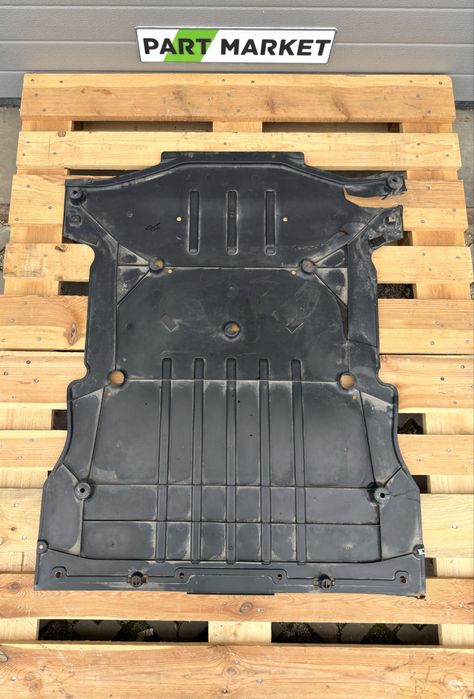 Кора под шаси AUDI Q4 VW ID.3 ID.4 1EA825236C