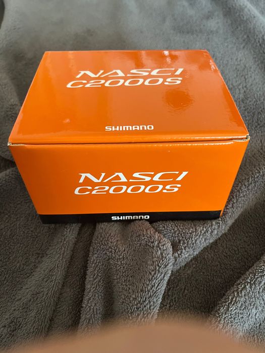 Mulinetă nouă Shimano Nasci C2000S