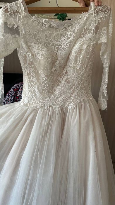 Продам свадебное платье