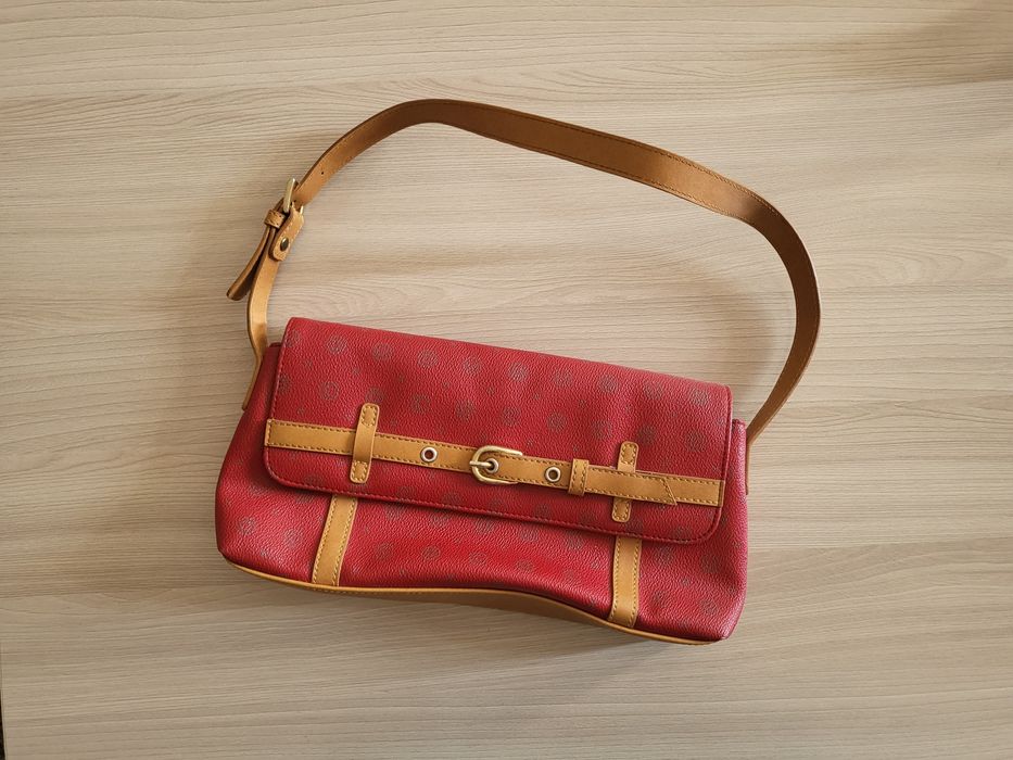 Сумочка (в подарок вторая сумка)