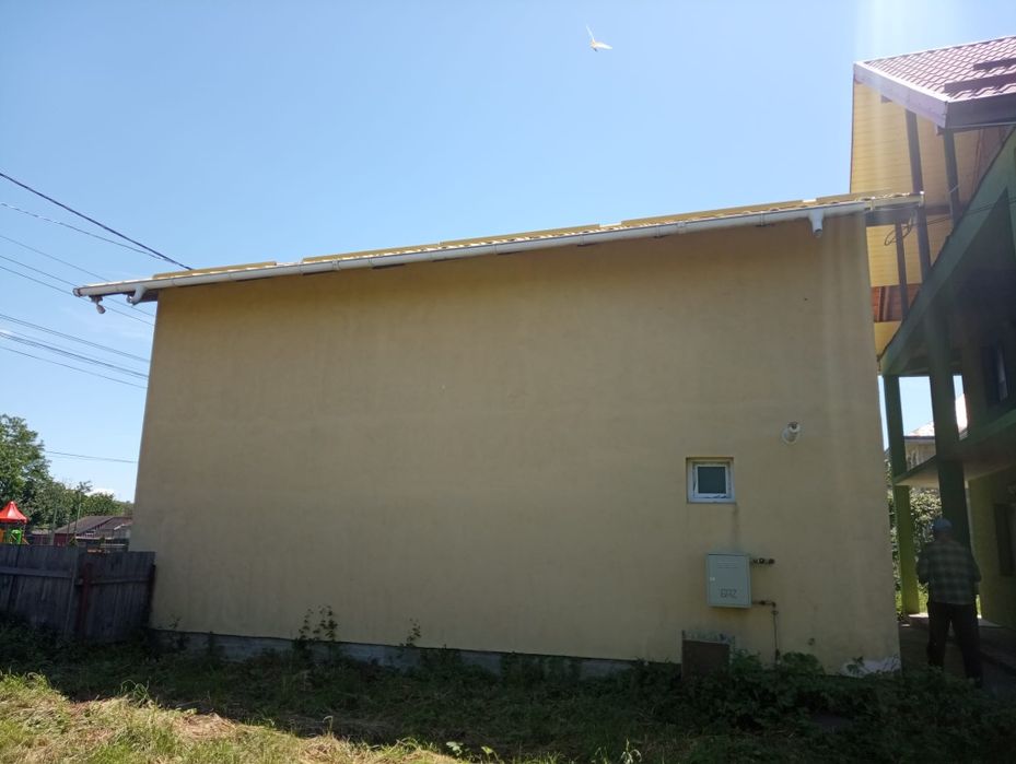 De vanzare spatiu