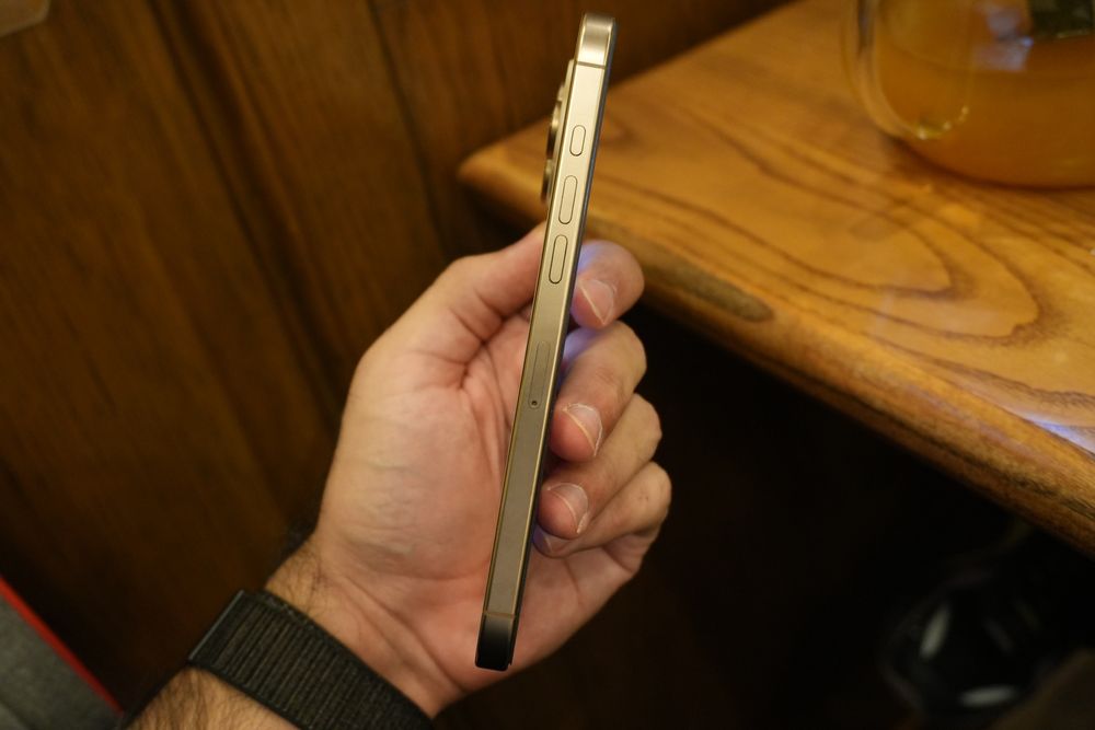 iPhone 16 Pro Max 256 Gb sim