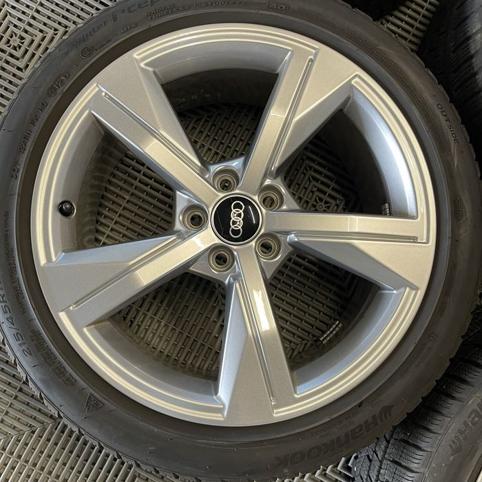 Jante Roți 17 Audi A1 VW Polo Skoda Rapid Seat Toledo 215 45 R17 vara iarna