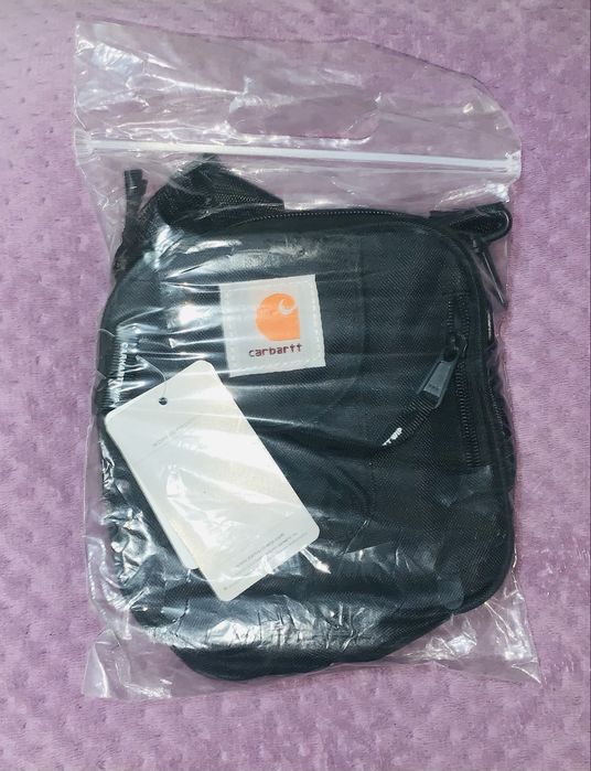 Carhartt барсетка