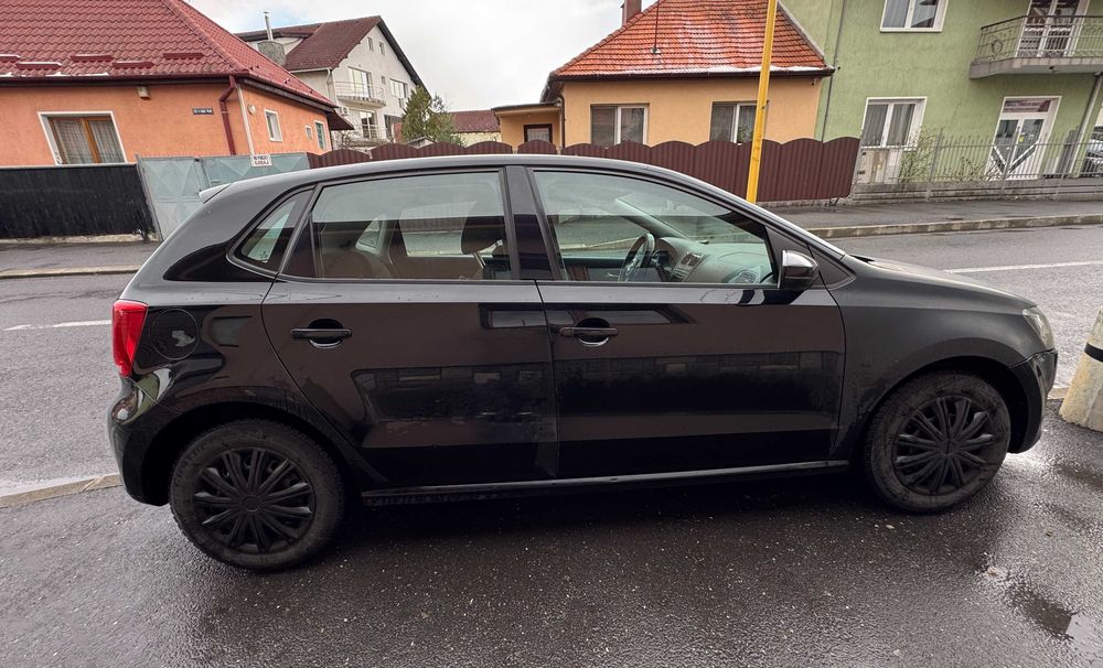 VOLKSWAGEN Polo 2010 — imagine 4