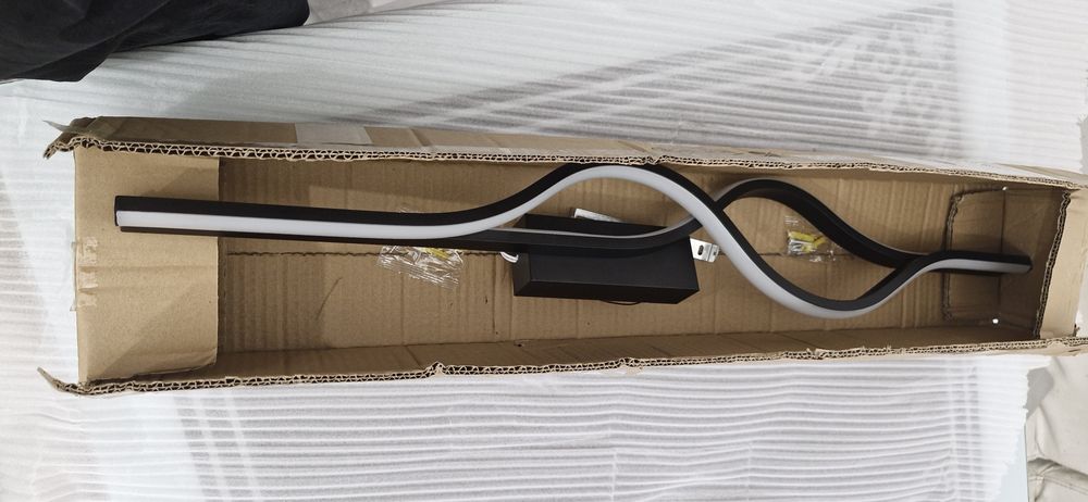 Продаются бра  настеные.