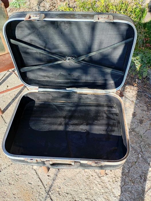 Старинни куфари  за декорация