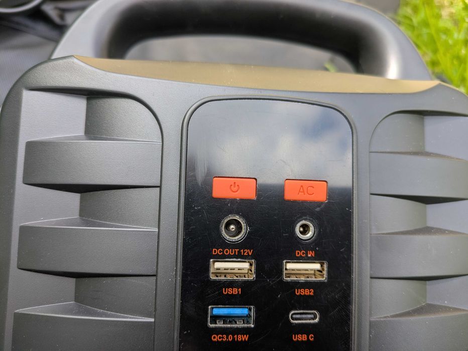 Преносима соларна система