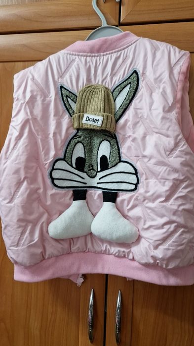 Продам костюм 4-6 лет