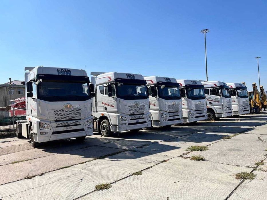 Седельный тягач FAW Truck подушка 4х2  15 КУНДА!!