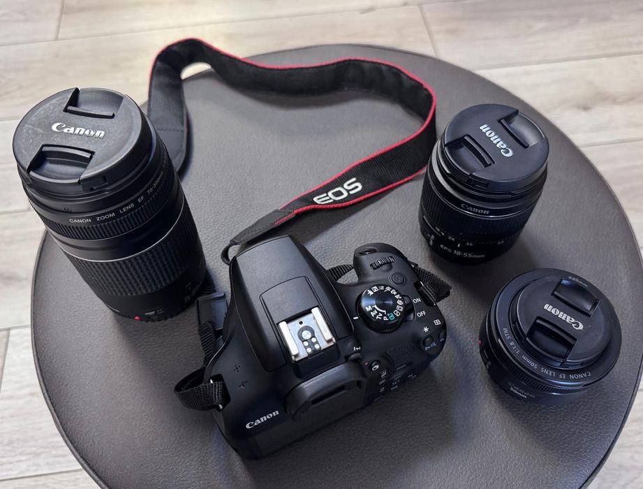 Amanet F28: Aparat Foto Canon EOS 1300D + 3 Obiective