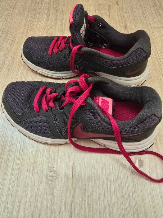 NIKE , PUMA,  маратонки за момиче