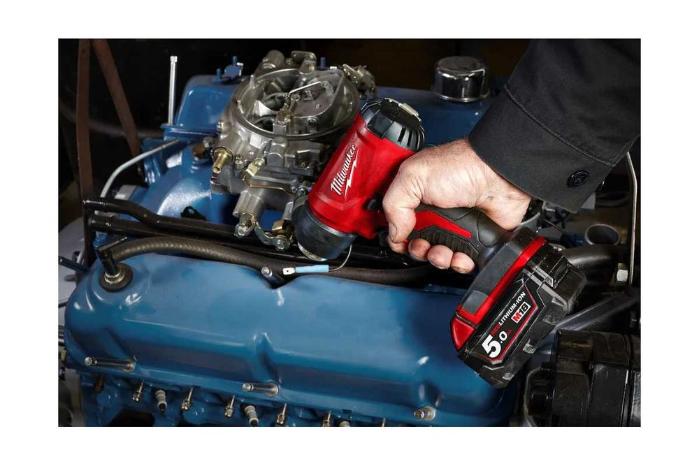 Аккумуляторный фен Milwaukee M18 BHG-502C