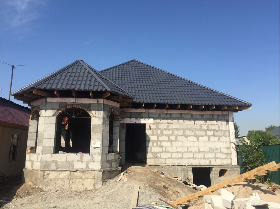 Строители с Узбекистана