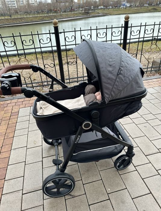 Коляска-трансформер 2 в 1 Tomix bonny