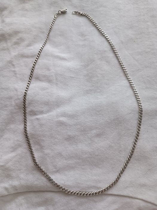 Продам серебряную цепочку