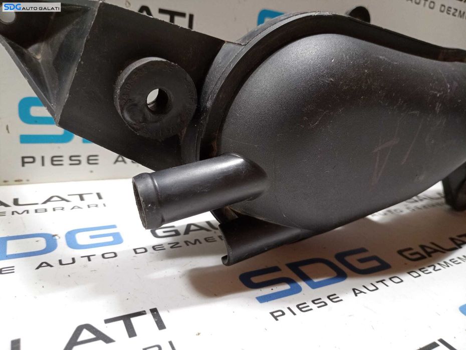 Furtun Conducta Tub Tubulatura Admisie Aer Skoda Fabia 1 1.4 MPI 2001 - 2007 Cod 047129654B 143915768902 [M4807]