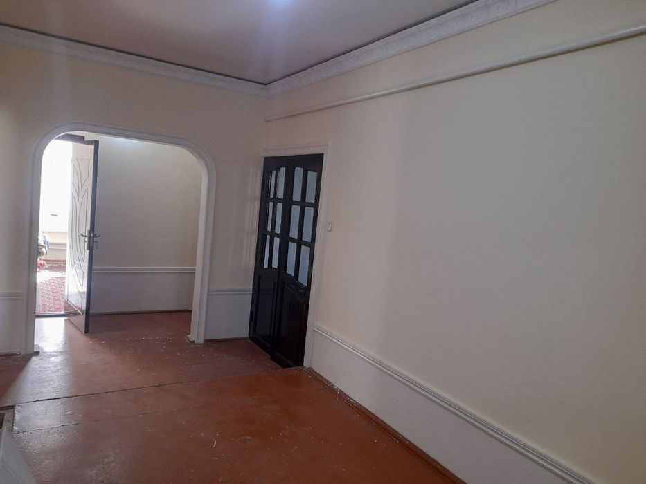 5 xonali uy sotiladi