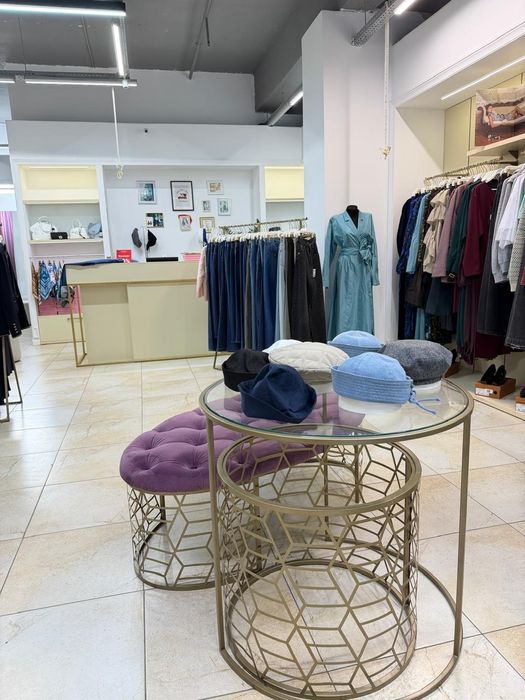 Банкетка со столиком