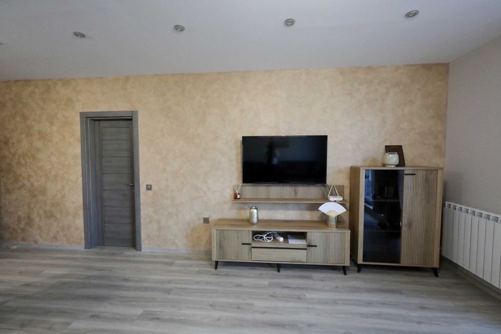 Дава се под наем Тристаен апартамент в Враца, Промишлена зона - Изток - 120 кв.м за 509.49 € - Снимка #19